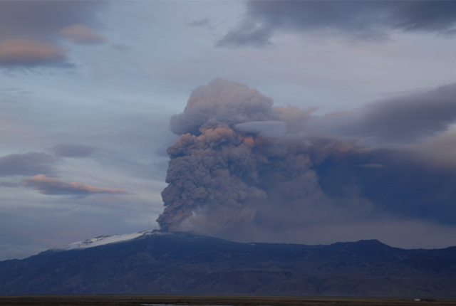 Volcanic plume