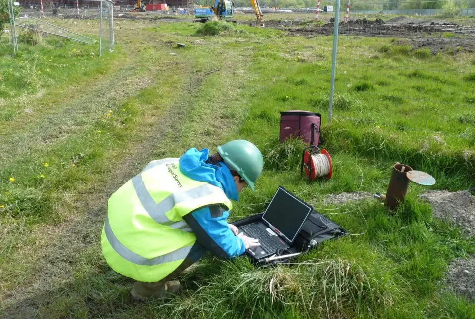 Monitoring shallow groundwater - ground investigation in Glasgow. BGS © UKRI.