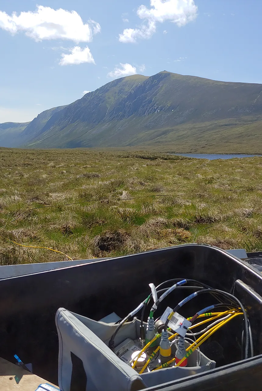 The Phoenix MTU-5C Receiver during installation in Glen Einich. Photo reproduced with kind permission.